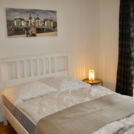 Strandvogtei Sellin - Fewo 5 - Sehr Zentrales Grosses Apartment Buitenkant foto
