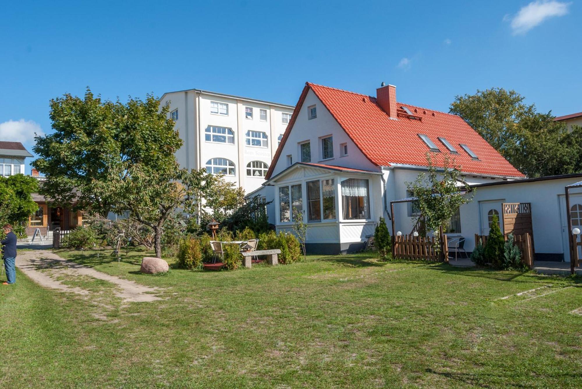 Strandvogtei Sellin - Fewo 5 - Sehr Zentrales Grosses Apartment Buitenkant foto